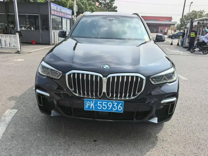 BMW X5 2022 Model xDrive 40Li Exclusive Model M Sports Set