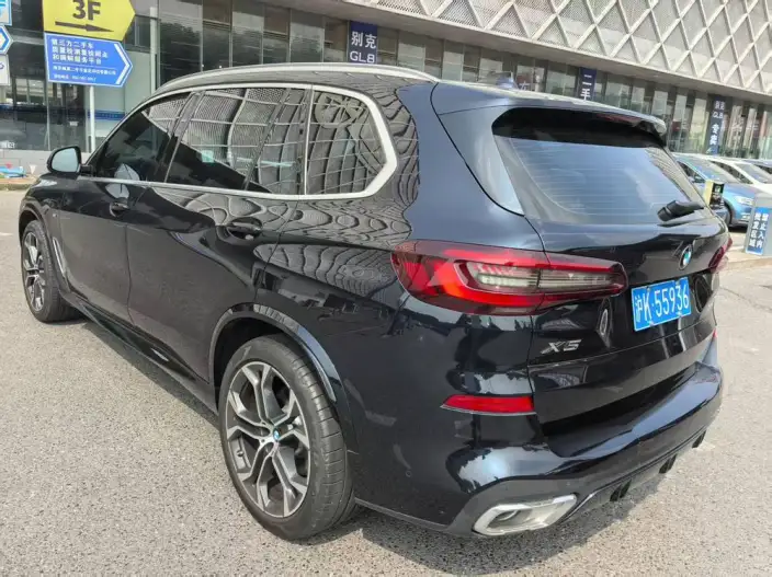 BMW X5 2022 Model xDrive 40Li Exclusive Model M Sports Set