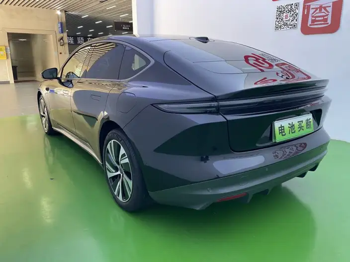 NIO ET5 2022 Model 75kWh