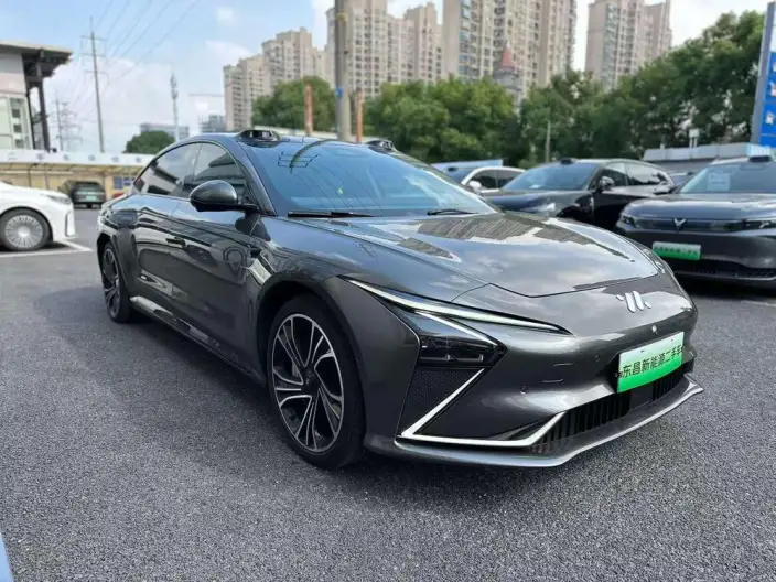 Zhiji L7 2024 Model MAX Ultra-long Endurance