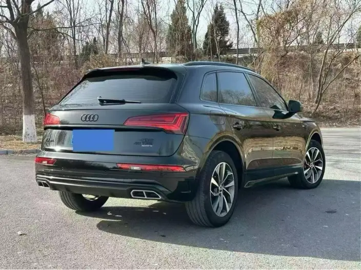 Audi Q5L 2024 Model 40TFSI Luxury Dynamic Model – фото 6