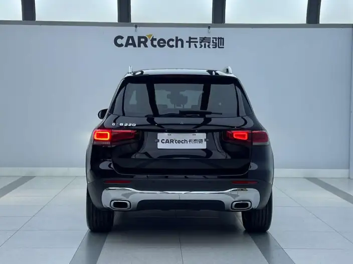 Mercedes-Benz GLB 2023 Model GLB 220 Fashion Model – фото 4