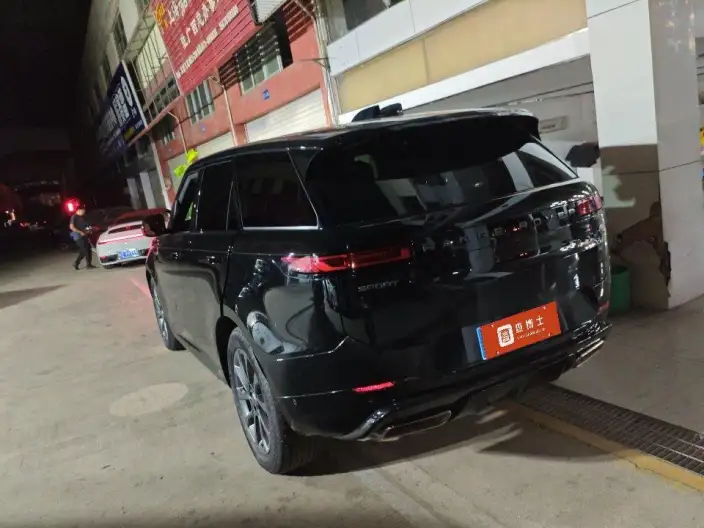 Range Rover Sport 2023 Model 3.0 L6 DYNAMIC SE