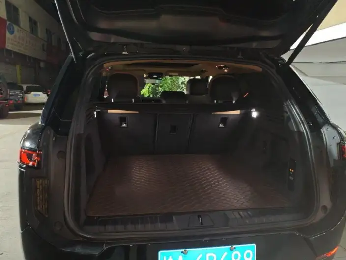 Range Rover Sport 2023 Model 3.0 L6 DYNAMIC SE – фото 9