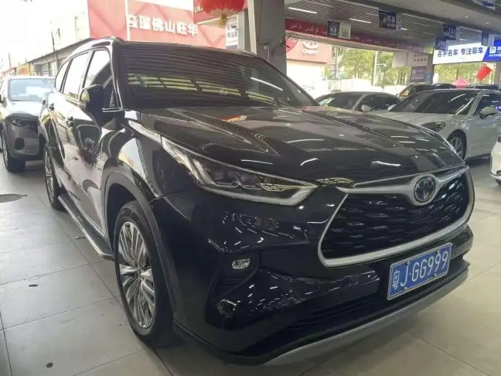 Toyota Highlander 2023 Model Hybrid 2.5L 4WD Premium Edition 7 seat