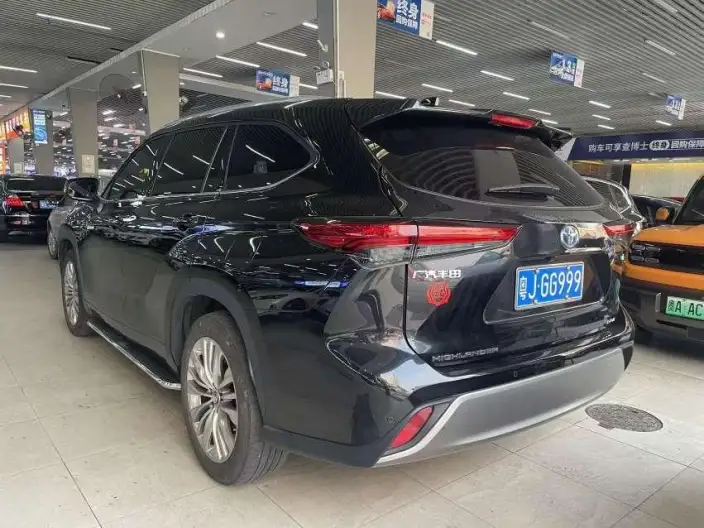 Toyota Highlander 2023 Model Hybrid 2.5L 4WD Premium Edition 7 seat