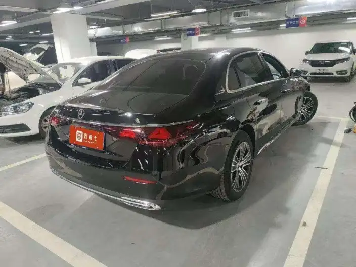 Mercedes-Benz E-Class 2025 Model Facelift E 260 L sedan – фото 4