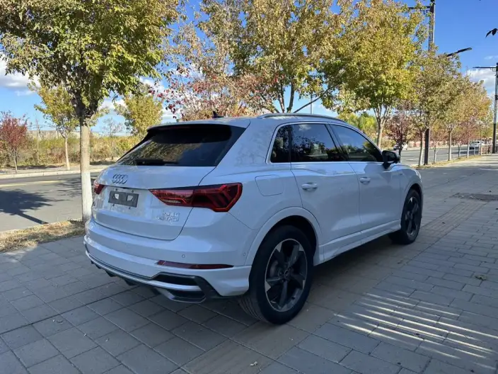 AUDI Q3 2022 Model 35 TFSI Fashion Dynamic Model – фото 6