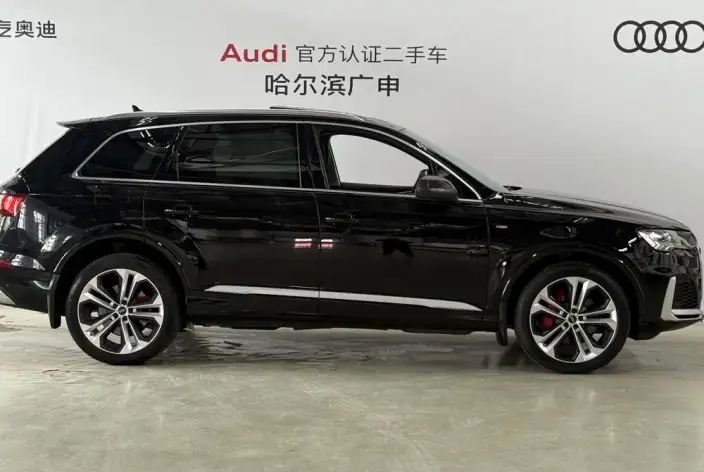Audi Q7 2023 Model 55 TFSI quattro S line Noble Model – фото 5