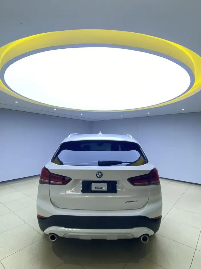 BMW X1 2022 Model sDrive20Li Fashion Model – фото 5