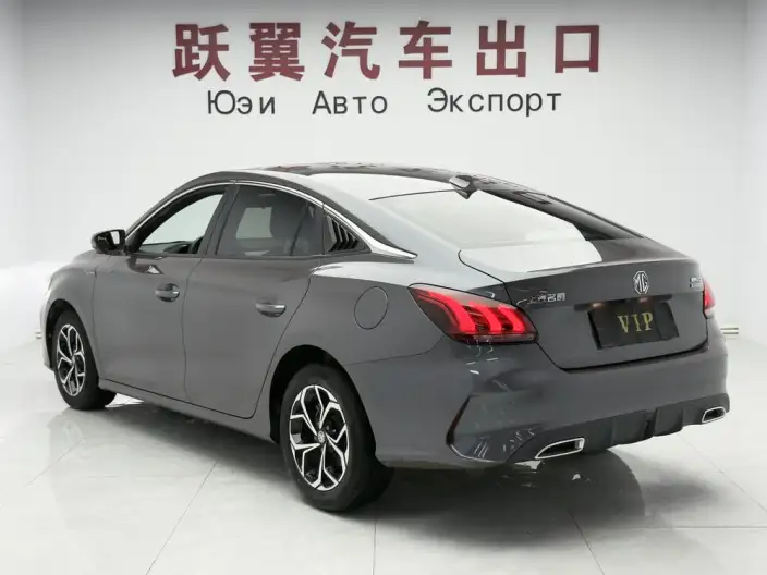 MG5 2021 Model Facelift 180DVVT CVT Youth Deluxe Edition
