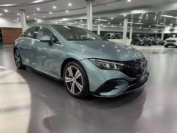 Mercedes-Benz EQE 2025 Model EQE 500 4MATIC Pioneer Edition – фото 3