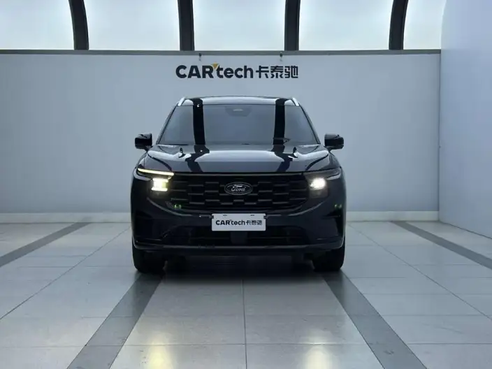 Ford Edge 2023 Model Ford Edge L 2.0T EcoBoost E Hybrid 4WD VII seat Supreme Model