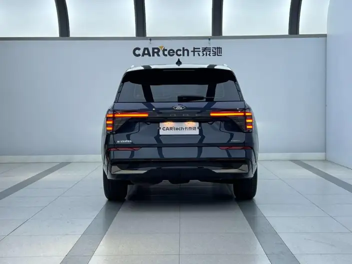 Ford Edge 2023 Model Ford Edge L 2.0T EcoBoost E Hybrid 4WD VII seat Supreme Model