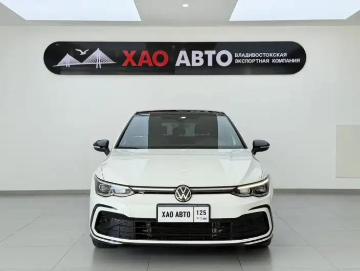 Volkswagen Golf 2021 Model 280TSI DSG R-Line – фото 2