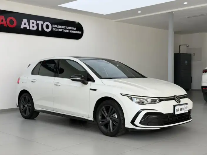 Volkswagen Golf 2021 Model 280TSI DSG R-Line – фото 3