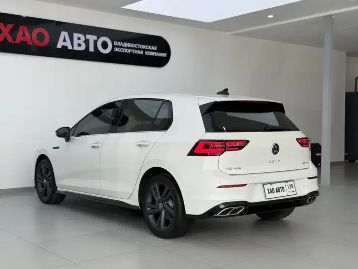 Volkswagen Golf 2021 Model 280TSI DSG R-Line – фото 4
