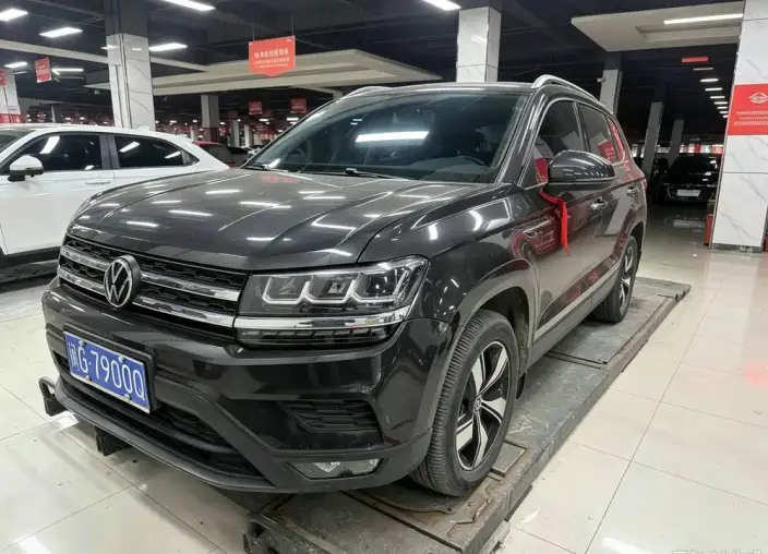 Volkswagen Tharu 2022 Model 280TSI 2WD Comfort Edition – фото 1
