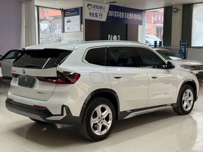 BMW X1 2023 Model sDrive20Li X Design Set – фото 6