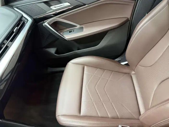 BMW X1 2023 Model sDrive20Li X Design Set – фото 9