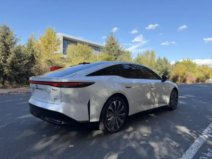 Toyota bZ7 2026 Model 600 Pro LiDAR Edition – фото 7