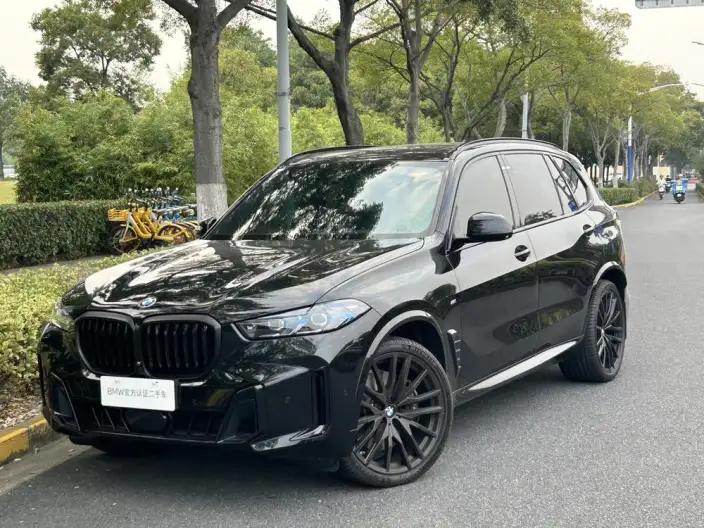 BMW X5 2026 Model Facelift xDrive40Li Exclusive Model M Sports Night Set