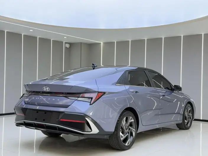 Hyundai Ioniq 2023 Model 1.5L CVT TOP Ultimate Edition – фото 6