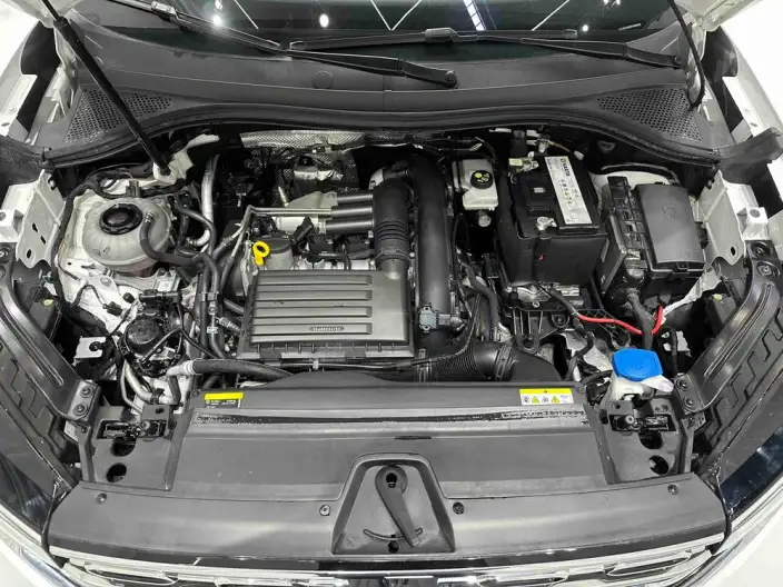 Volkswagen Tayron 2022 Model 280TSI 2WD Luxury Zhilian Edition – фото 8