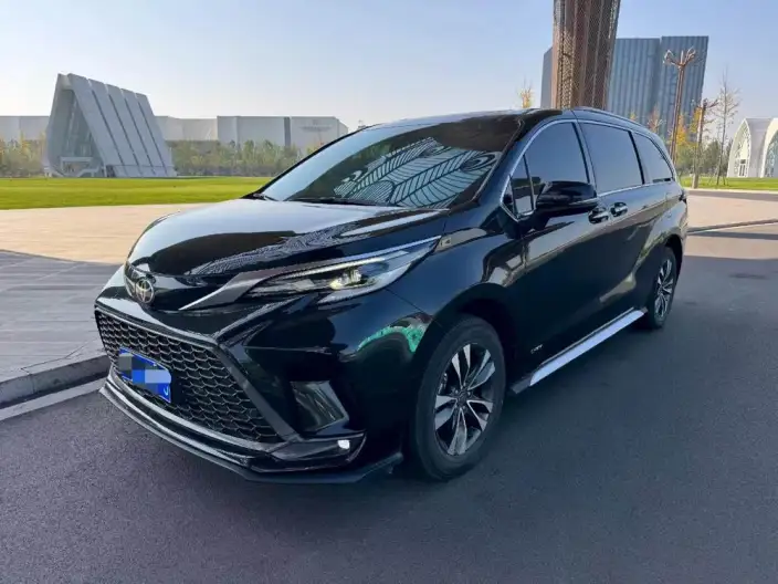 Granvia 2024 Model Intelligent Hybrid 2.5L 4WD Noble PLUS Edition