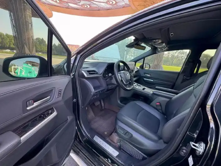 Granvia 2024 Model Intelligent Hybrid 2.5L 4WD Noble PLUS Edition – фото 8