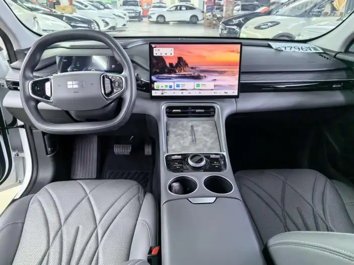 Geely Galaxy L6 2025 Model 1.5 EM-i DHT 60KM Voyage Edition – фото 8