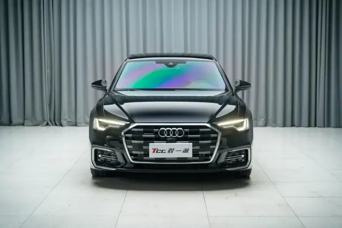 Audi A6L 2024 Model 55 TFSI quattro Exclusive Dynamic Model