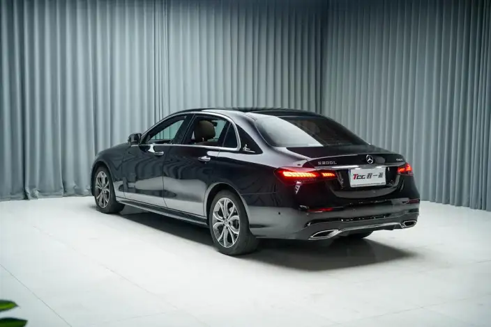 Mercedes-Benz E-Class 2023 Model Facelift E 300 L Noble Model Sports sedan – фото 3