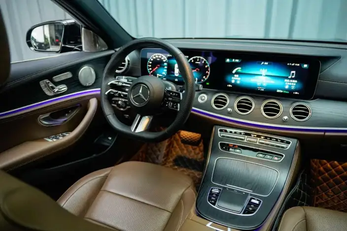 Mercedes-Benz E-Class 2023 Model Facelift E 300 L Noble Model Sports sedan – фото 8