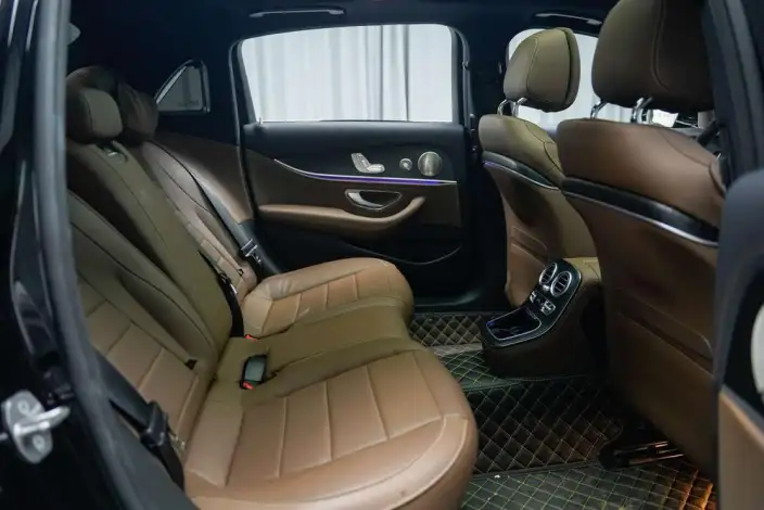 Mercedes-Benz E-Class 2023 Model Facelift E 300 L Noble Model Sports sedan – фото 9