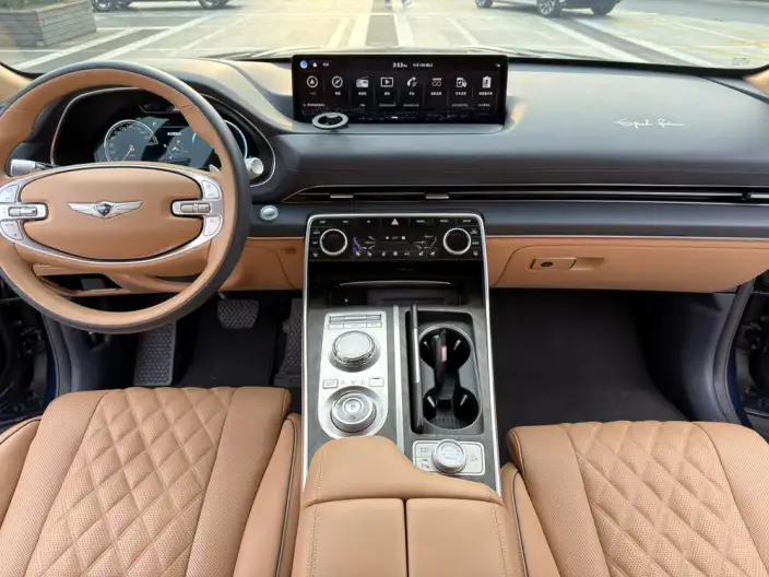 Genesis GV80 2023 Model 2.5T 4WD Ultimate Edition 6 seat – фото 8