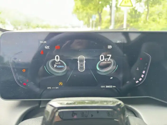 Ruicheng Plus 2023 Model 1.5T DCT Luxury Model – фото 8
