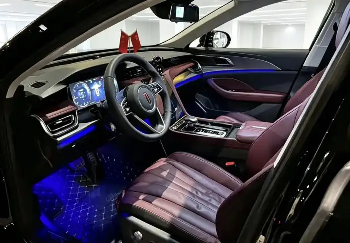 Hongqi H5 2023 Model 1.5T DCT Flag Rhythm Edition – фото 9