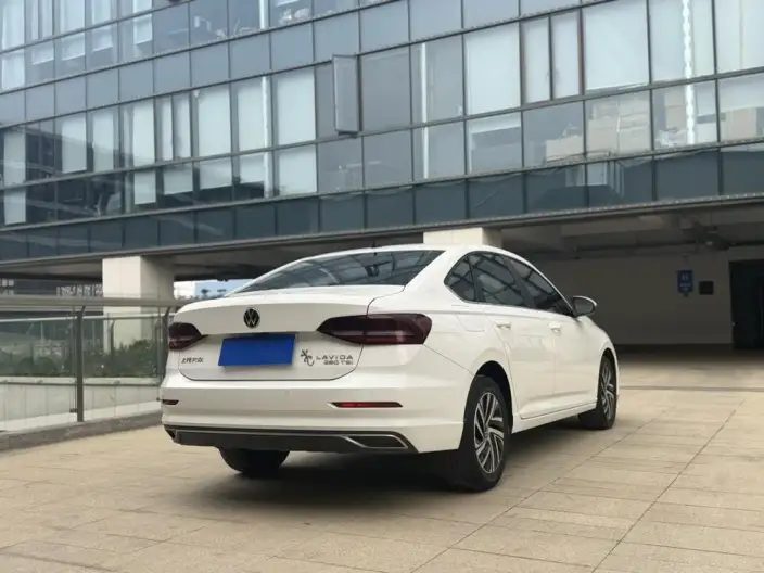Volkswagen Lavida 2022 Model 280TSI DSG Comfort Edition – фото 6