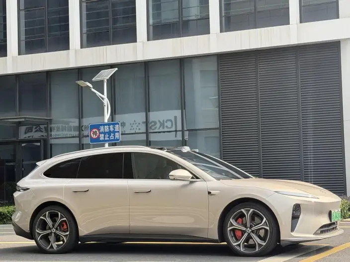 NIO ET5T 2024 Model 75kWh – фото 6