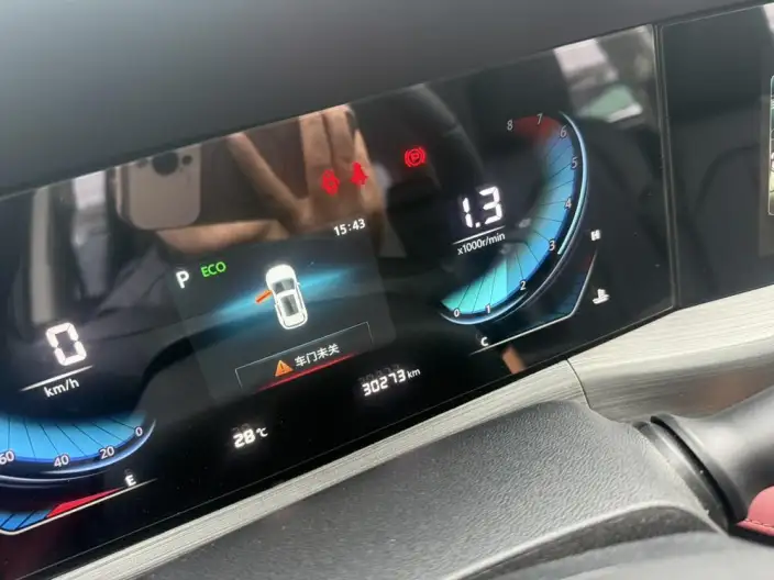 Changan CS55 PLUS 2022 Model Blue Whale Edition 1.5T DCT Luxury Model – фото 8