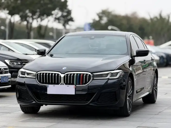BMW 5 Series 2023 Model Facelift 530Li Leading Model M Sports Set