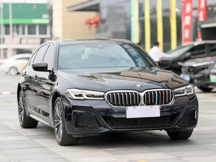BMW 5 Series 2023 Model Facelift 530Li Leading Model M Sports Set