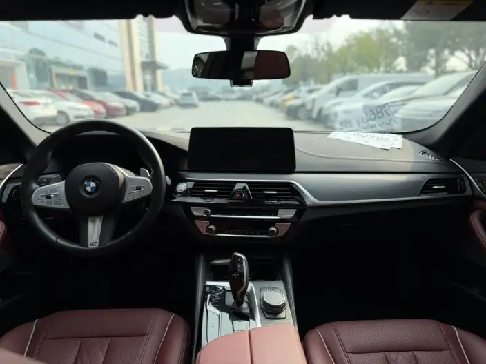BMW 5 Series 2023 Model Facelift 530Li Leading Model M Sports Set – фото 9