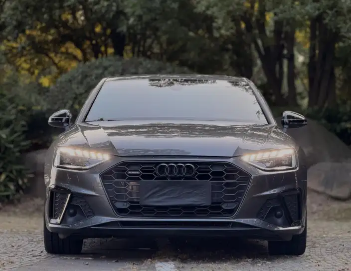 Audi A4 L 2023 Model 40 TFSI quattro Luxury Dynamic Model