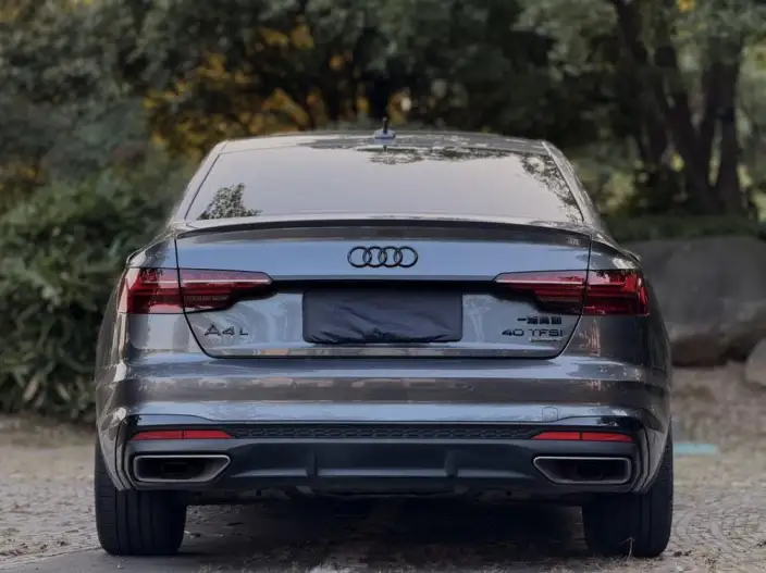 Audi A4 L 2023 Model 40 TFSI quattro Luxury Dynamic Model – фото 5