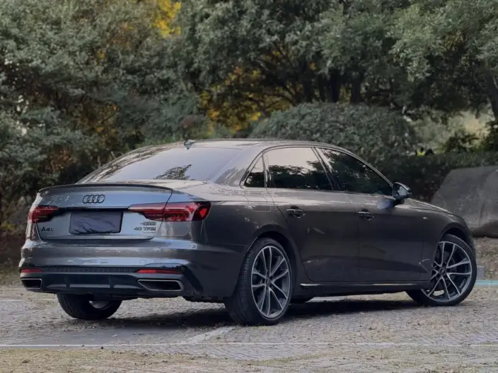 Audi A4 L 2023 Model 40 TFSI quattro Luxury Dynamic Model – фото 6