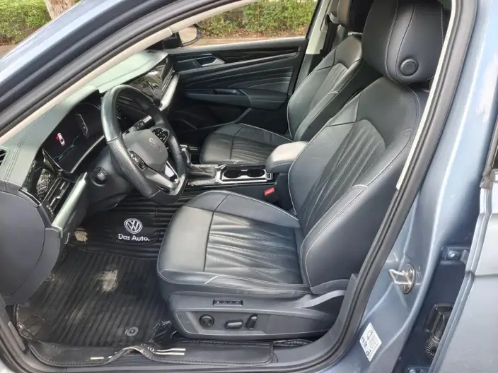 Volkswagen Passat 2022 Model 330TSI Deluxe Edition – фото 8