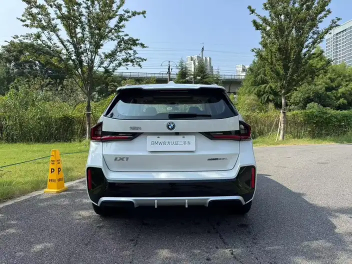 BMW iX 1 2025 Model eDrive25L M Sports Set