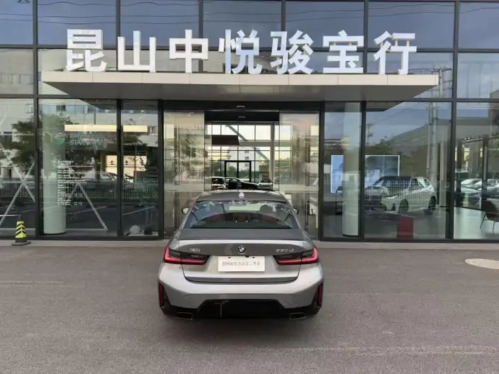 BMW 3 Series 2025 Model 330Li Exclusive Model M Sports Night Set